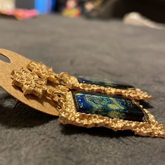 Starry Night Van Gogh Gold Framed Pierced Earrings Absolute Gorgeous! - Picture 8 of 8